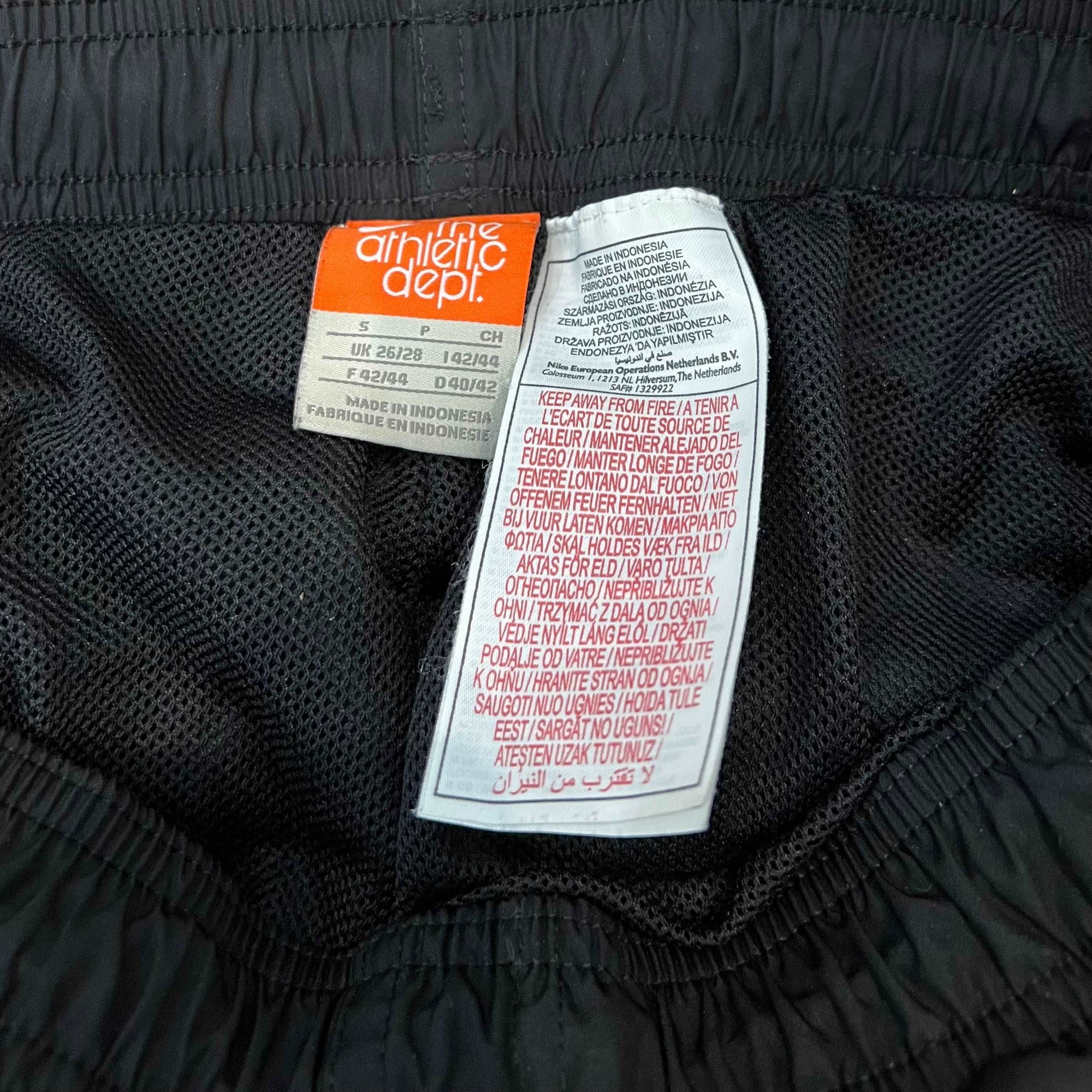 NIKE Trackpants Black - S/M