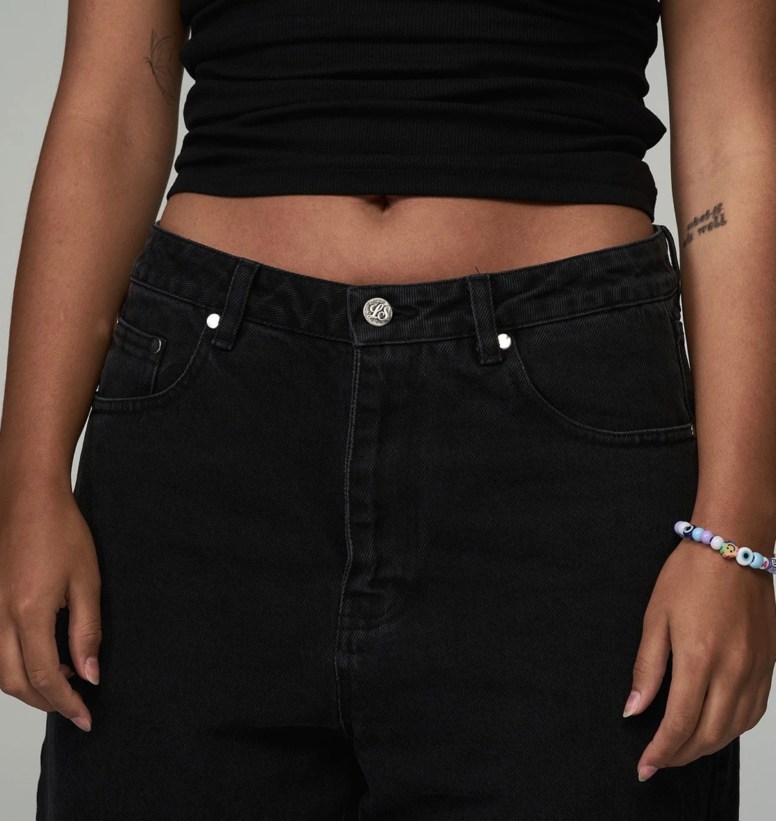 LOVE SCARS Backprint Jeans Black