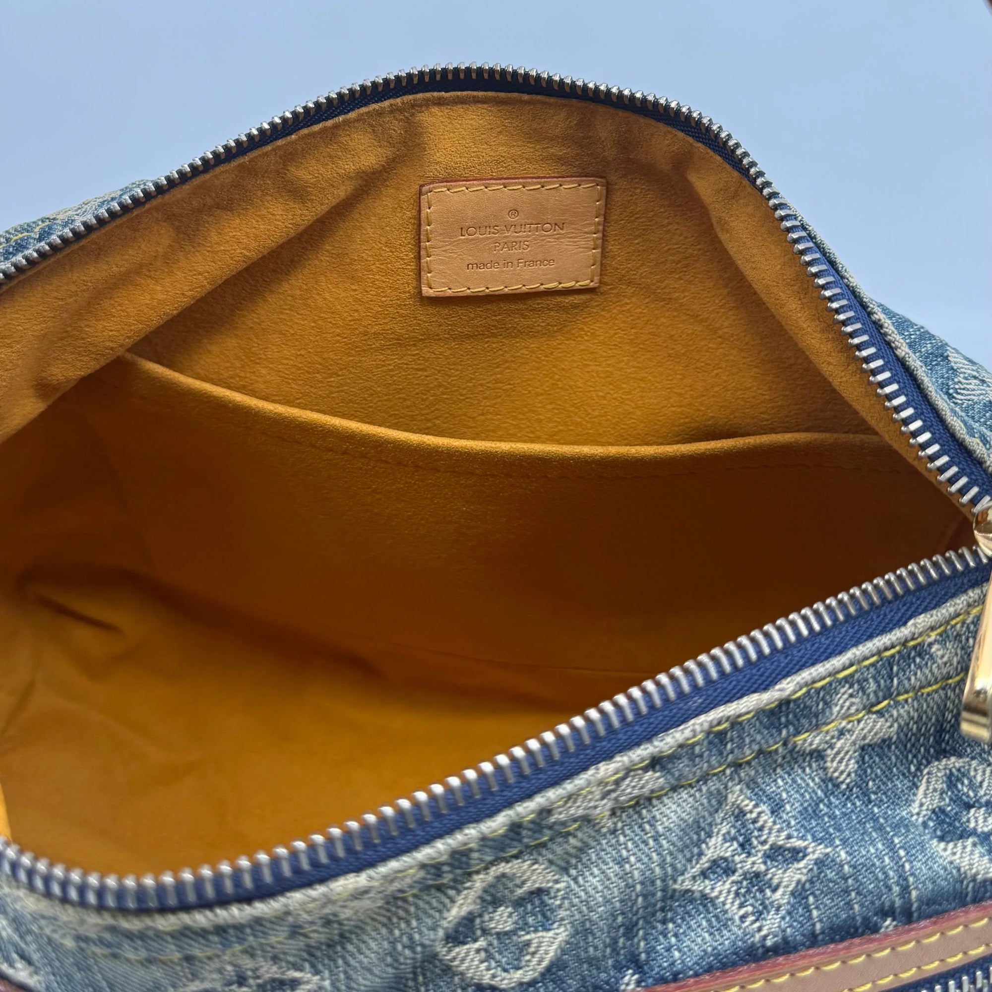 louis_vuitton_monogram_denim_baggy_pm99693988088674 - zeitlos.