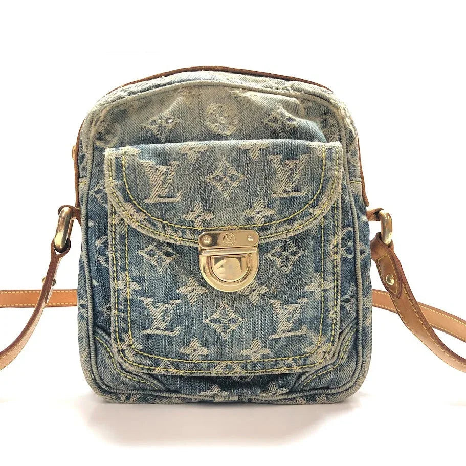 louis_vuitton_monogram_denim_camera_bag99694012009311 - zeitlos.