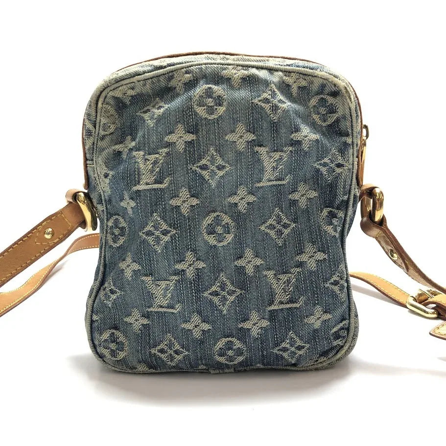 louis_vuitton_monogram_denim_camera_bag99694012009312 - zeitlos.