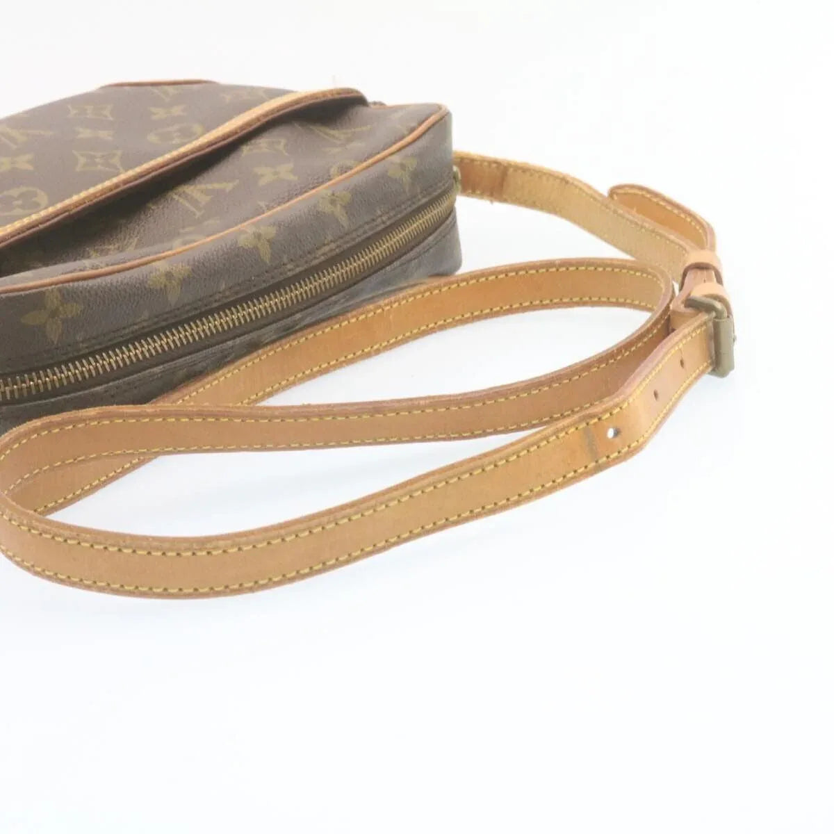 louis_vuitton_trocadero_crossbody_bag96566292974434 - zeitlos.