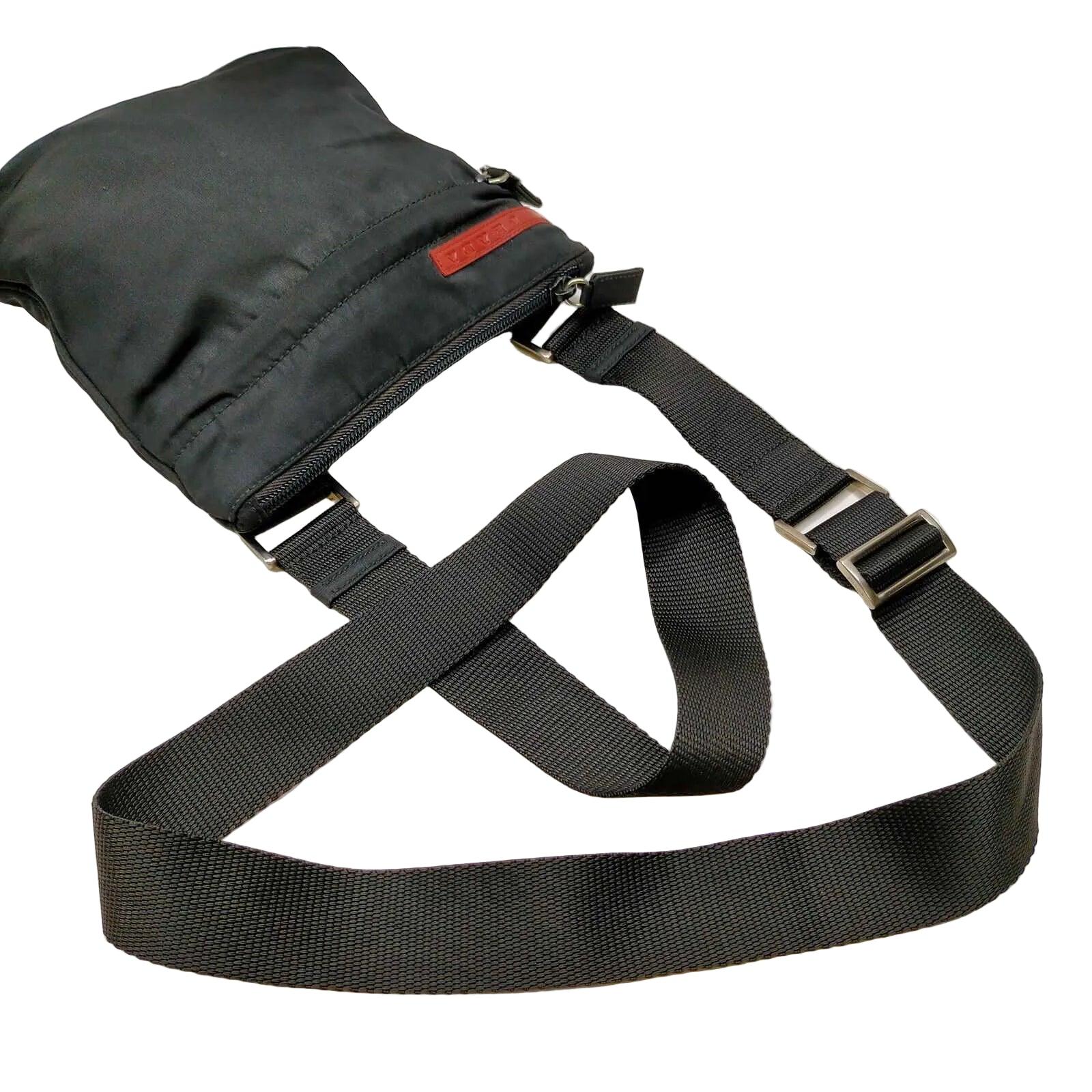 prada_sport_crossbody_bag96499827018594 - zeitlos.