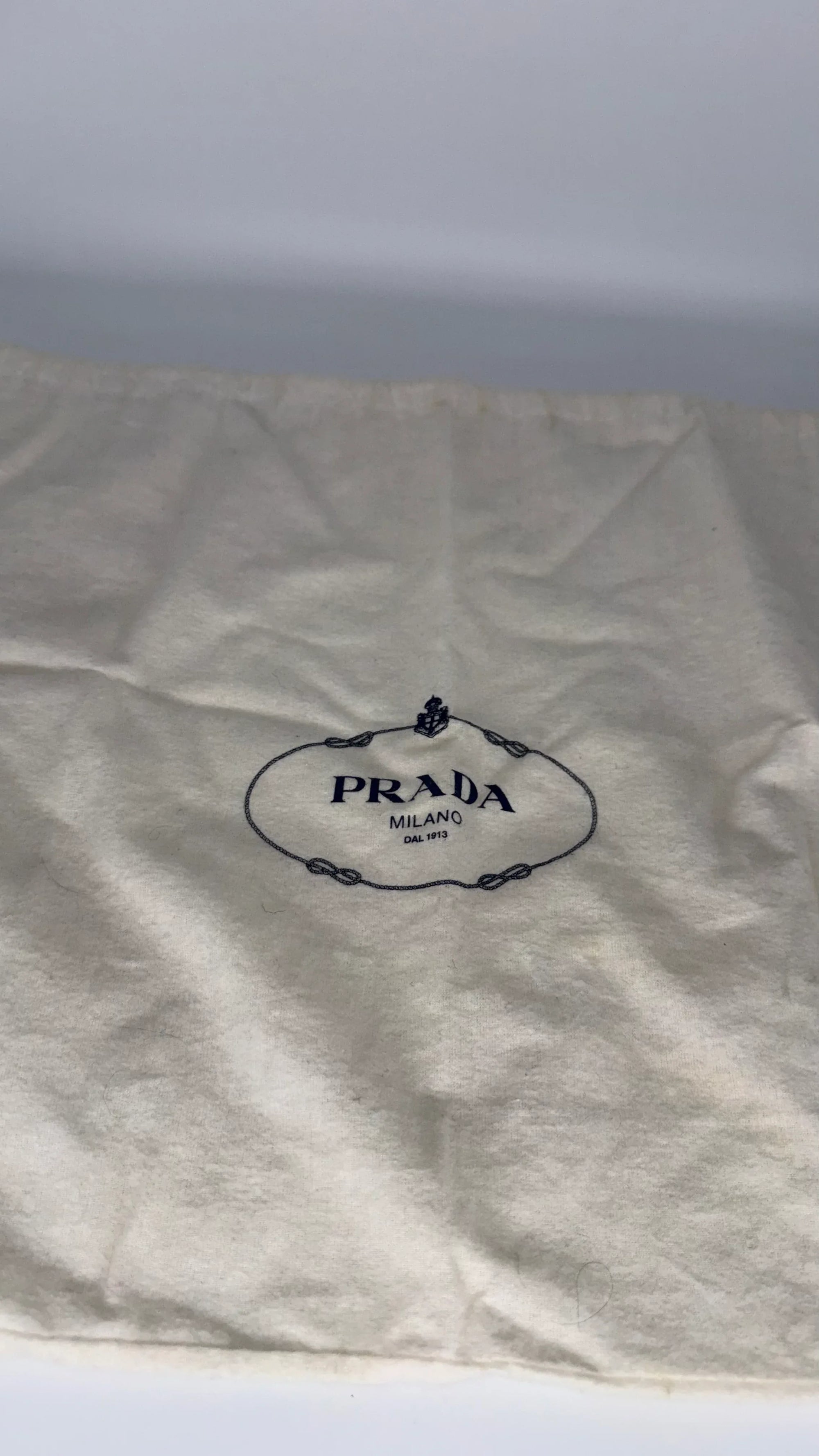 prada_sport_linea_rossa_utility_bag99694087048036 - zeitlos.