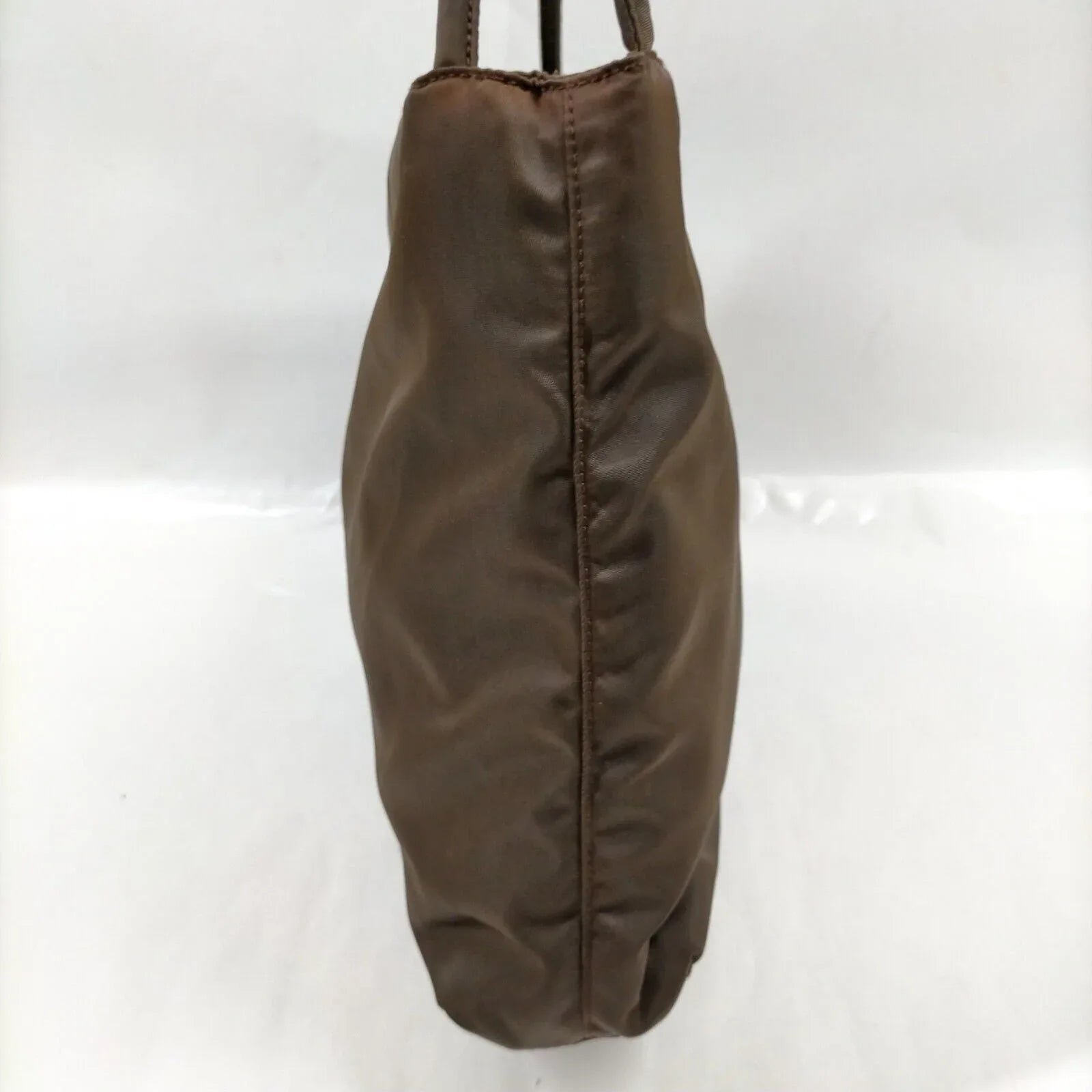 prada_tessuto_city_ebano96499829312352 - zeitlos.