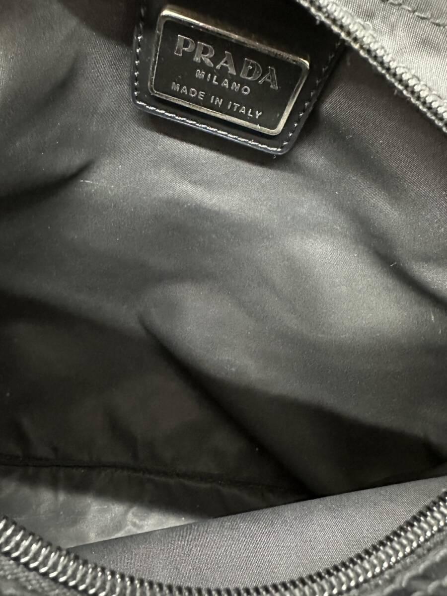 prada_tessuto_shoulder_bag_black96566105213793 - zeitlos.
