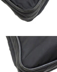 prada_triangle_logo_shoulder_bag96499852249954 - zeitlos.
